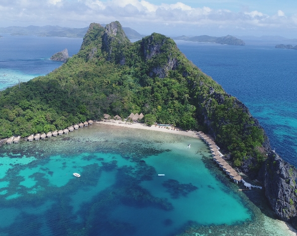 愛妮島旅遊推薦-一島一飯店